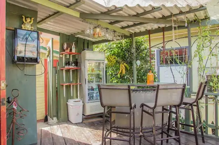 Apartment One32 Guesthouse Bejeweled Kingston Jamaica